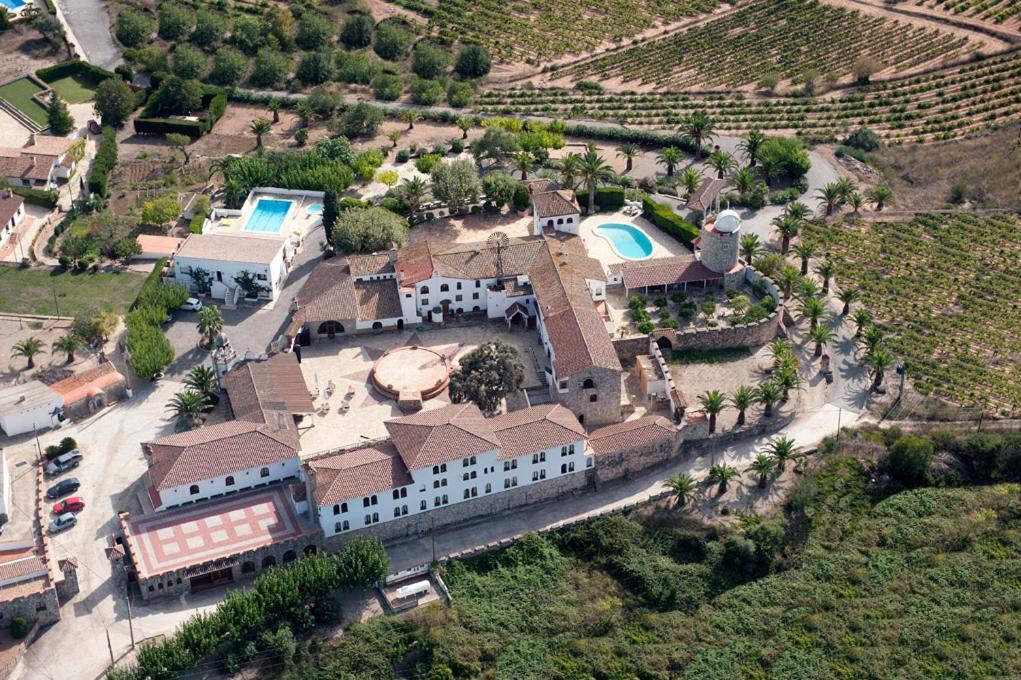 Mas Boronat Resort Salomo Экстерьер фото