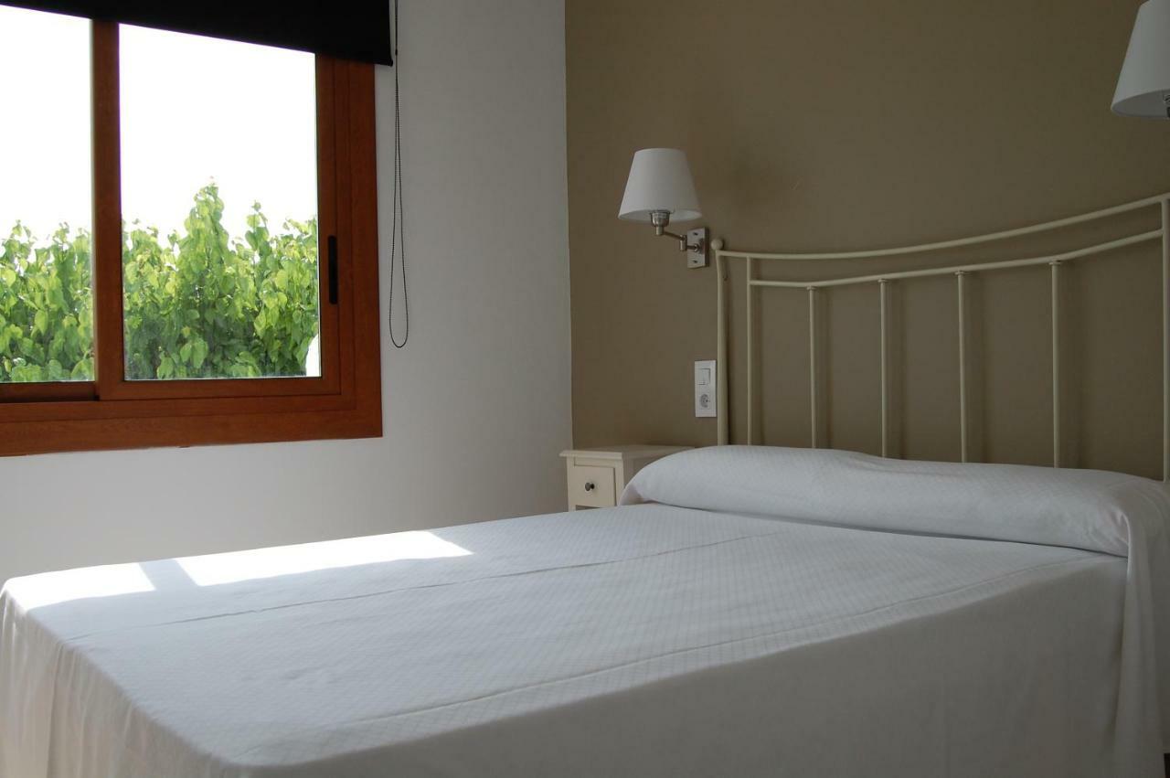 Mas Boronat Resort Salomo Экстерьер фото
